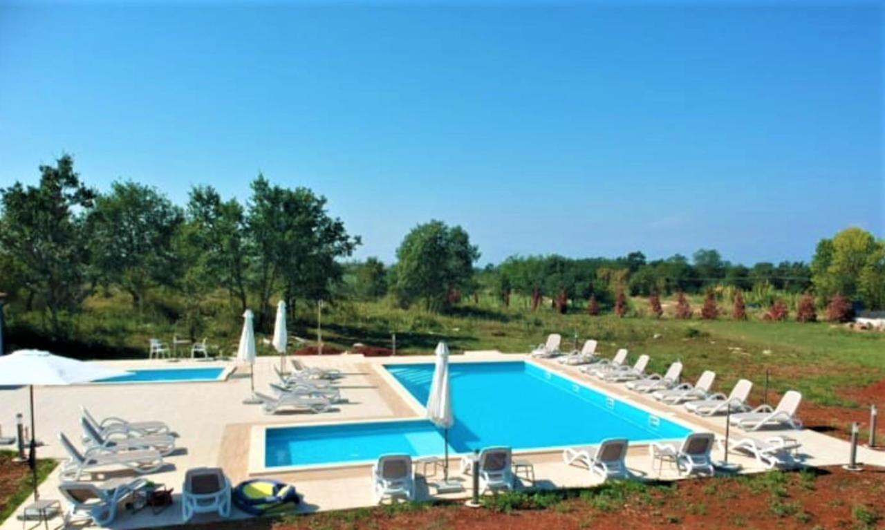 Wish Apartments Poreč Exteriör bild